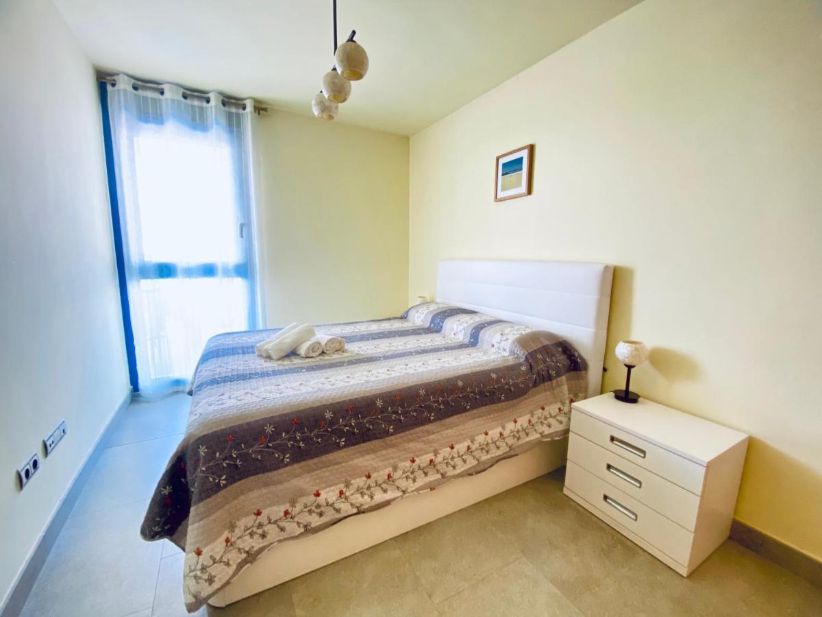 Atico Augusta Apartment กัมบริลส์ ภายนอก รูปภาพ