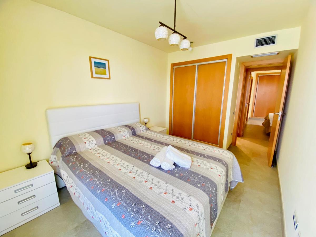 Atico Augusta Apartment กัมบริลส์ ภายนอก รูปภาพ