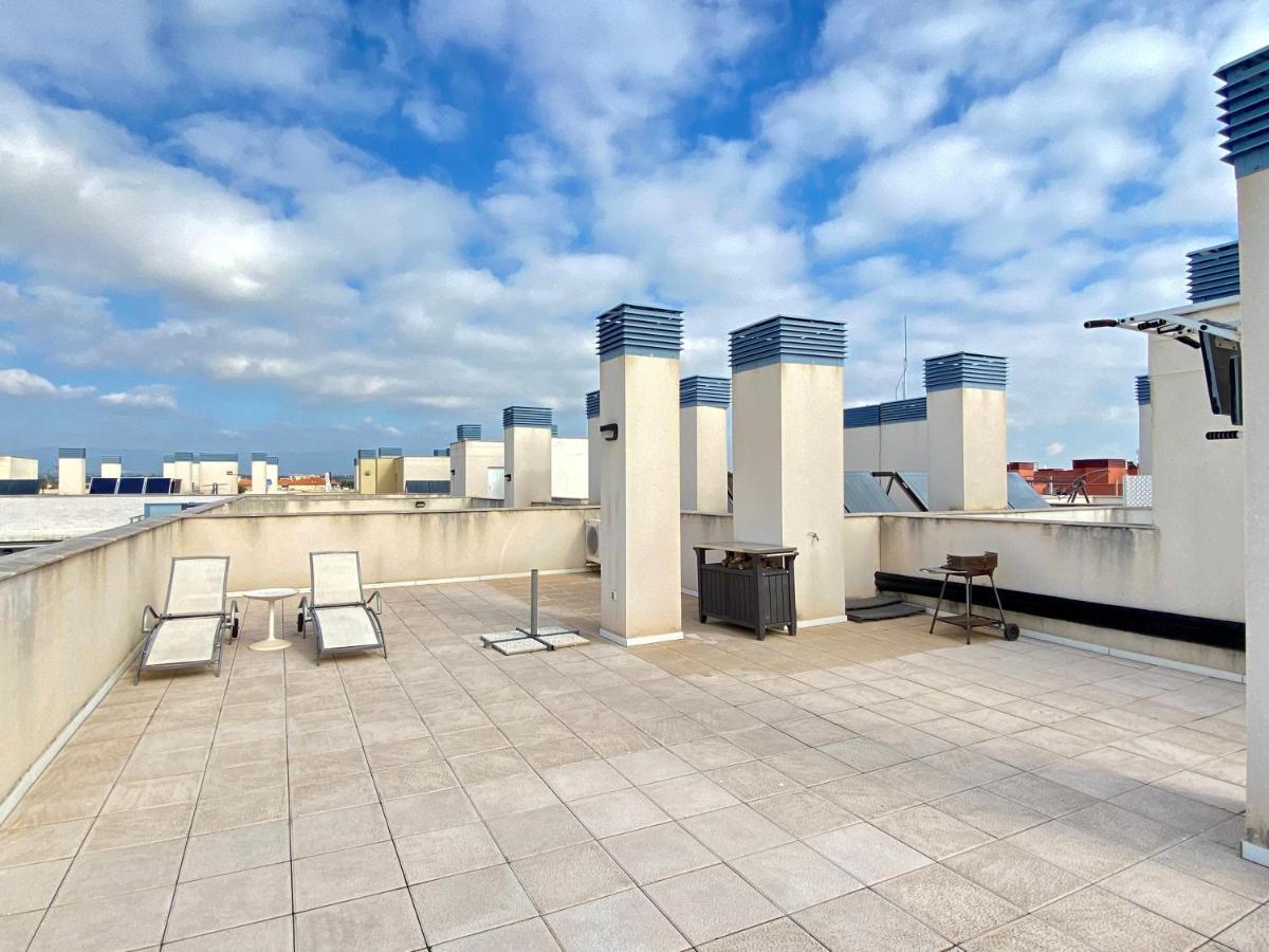 Atico Augusta Apartment กัมบริลส์ ภายนอก รูปภาพ