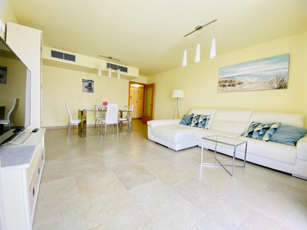 Atico Augusta Apartment กัมบริลส์ ภายนอก รูปภาพ